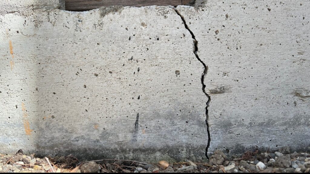 Foundation Crack Repair in Prairie Village